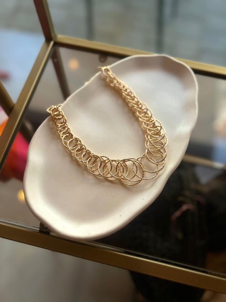 ÇOKLU GEÇMELİ HALKA GOLD KOLYE